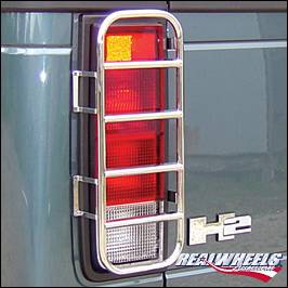 RealWheels - Hummer H2 RealWheels Stainless Steel Rear Taillight Guards - Pair - RW605-1-A0102