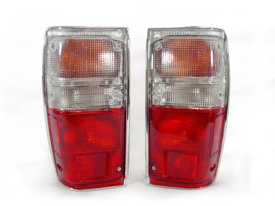 Depo - Toyota Pick-Up 2Wd/4Wd Red/Clear Rear DEPO Tail Light
