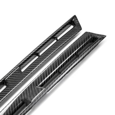 Seibon - Nissan GTR OE-Style Seibon Carbon Fiber Fender Ducts!!! FD0910NSGTR