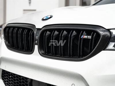 BMW F90 M5 Carbon Fiber Grille Surrounds bmwf9006