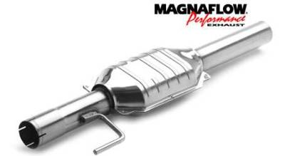 MagnaFlow - MagnaFlow Direct Fit Rear Catalytic Converter - 23776