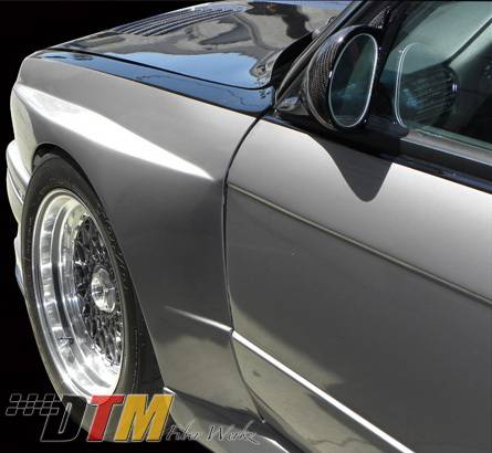 DTM Fiberwerkz - BMW 3 Series DTM Fiberwerkz EVO R Style Wide Body Front Fenders - E30-EVO-R-F