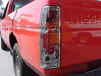In Pro Carwear - Nissan Pickup IPCW Taillights - Crystal Eyes - 1 Pair - CWT-CE1002C