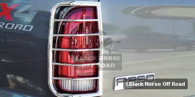 Black Horse - Ford F350 Black Horse Taillight Guards