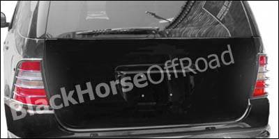 Black Horse - Mercedes-Benz ML Black Horse Taillight Guards