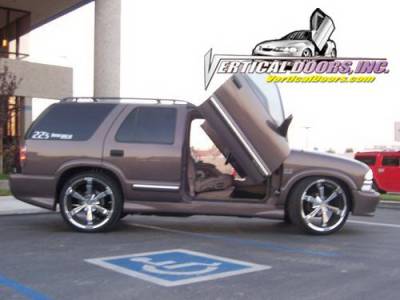 Vertical Doors Inc - Chevrolet Blazer VDI Vertical Lambo Door Hinge Kit - Direct Bolt On - VDCCHEVYBL9504