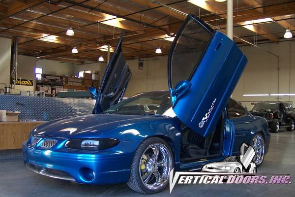 Vertical Doors Inc - Pontiac Grand Prix VDI Vertical Lambo Door Hinge Kit - Direct Bolt On - VDCPONGPRIX9703