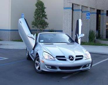 Custom - Mercedes Diablo 90 Degree Vertical Door Kit