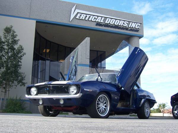 Vertical Doors Inc - Chevrolet Camaro Vertical Doors Inc Vertical Lambo Door Kit - VDCCHEVYCAM6970