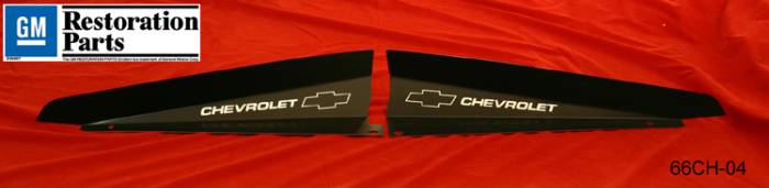 Undercover Innovations - Chevrolet Chevelle Undercover Innovations Bowties & Chevrolet Show Panel