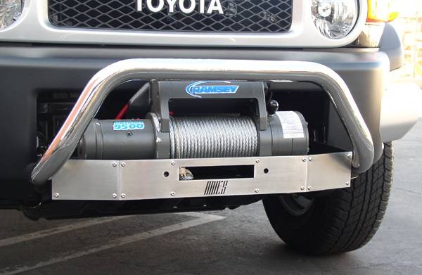 Aries - Toyota FJ Cruiser Aries Retriever Guard Center