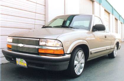 T-Rex - Chevrolet S10 T-Rex Billet Grille Overlay - Bolt On - 8 Bars - 2PC - 21275