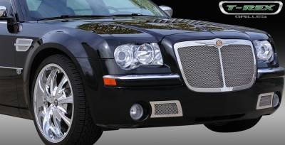 T-Rex. - Chrysler 300 T-Rex Upper Class Polished Stainless Mesh Grille - 54470