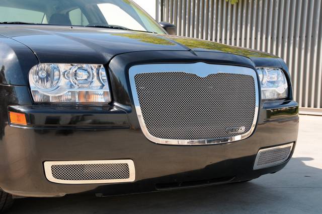 Chrysler 300 T-Rex Upper Class Polished Stainless Mesh Grille - 54471
