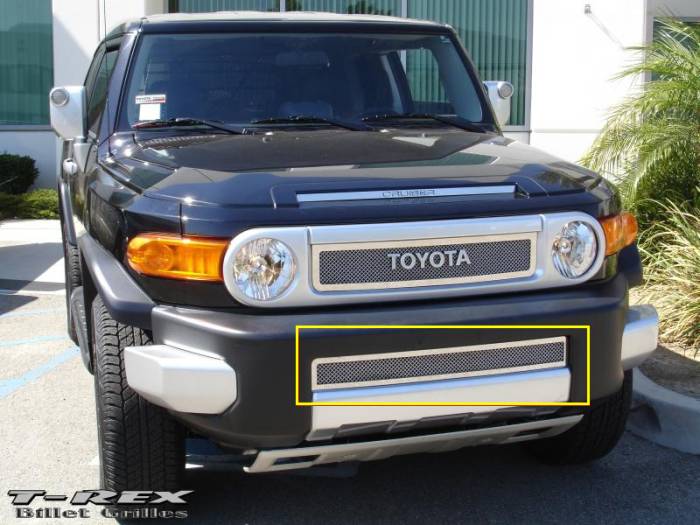 T-Rex - Toyota FJ Cruiser T-Rex Upper Class Polished Stainless Bumper Mesh Grille - 55932