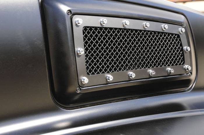 T-Rex - Chevrolet Kodiak T-Rex X-Metal Series Side Vent Studded Grille - Black - 6710841