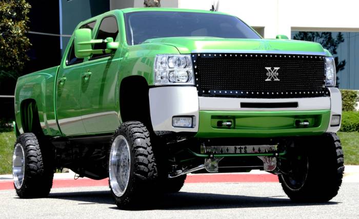 T-Rex - Chevrolet Silverado T-Rex X-Metal Series Studded Main Grille - All Black - Custom 1PC - 6711131