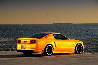 Street Scene - Ford Mustang Street Scene Generation 1 Duct Tail Wing - 3 Piece - 950-70794