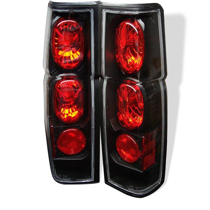 Spyder - Nissan Pickup Spyder Euro Style Taillights - Black - 111-NH86-BK