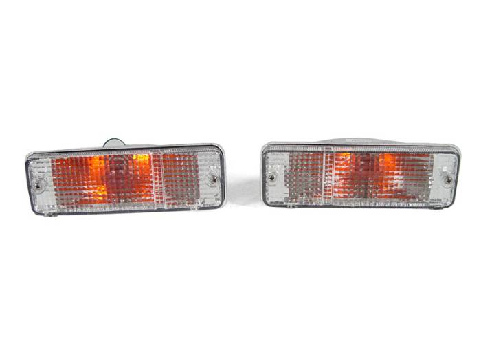 Depo - Toyota 4Runner / 1984-1988 Toyota Pickup Truck Clear DEPO Bumper Signal Light