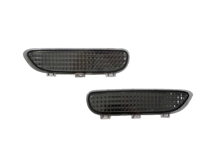 Depo - BMW E46 2D/Cabrio Crystal Smoke DEPO Front Bumper Reflector