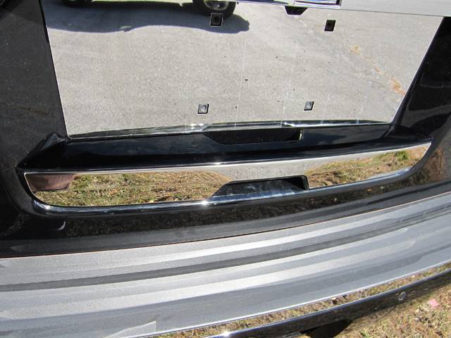 QAA - GMC YUKON 4dr QAA Stainless 1pcs Tailgate Handle Accent TGH55195