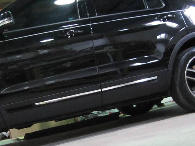 QAA - FORD EXPLORER 4dr QAA Stainless 4pcs Molding Insert MI56330