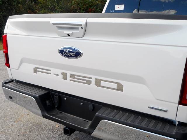 QAA - FORD F-150 2/4dr QAA Stainless 5pcs Graphic/Logo/emblem SGR58308