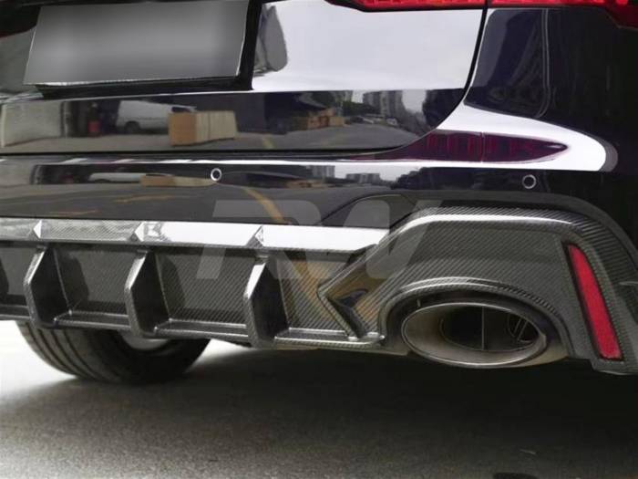 RW Carbon - Audi RS6 C8 Avant Carbon Fiber Diffuser audirs602
