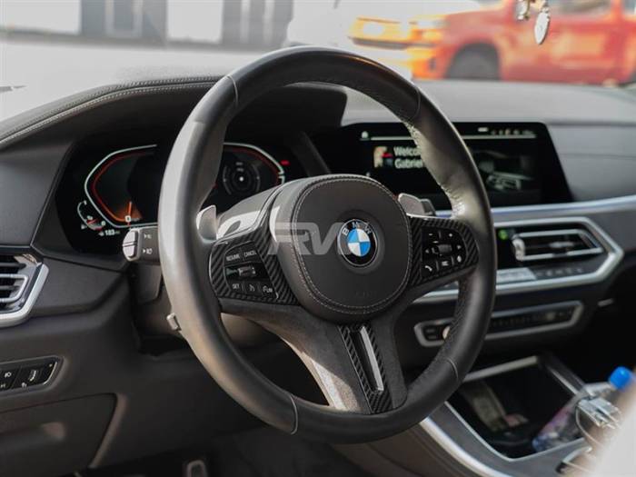 RW Carbon - Vented Steering Wheel Trim Non-Heated w/ traffic Assistant bmwg30025-6