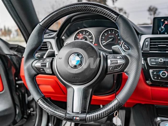 RW Carbon - BMW F2X F3X F8X CF Steering Wheel w/Perforated Leather bmwf8x065-2