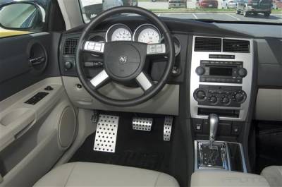 Chrysler 300 Putco Street Design Liquid Pedal Foot Rest - 931014