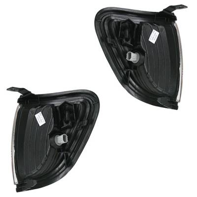 MotorBlvd - Toyota Corner Lights - Image 2