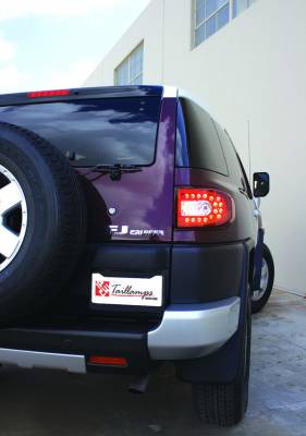 Toyota FJ Cruiser IPCW Taillights - LED - 1 Pair - LEDT-2038CR