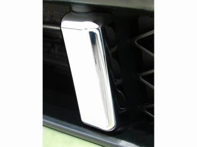 Action Artistry - Ford Mustang Action Artistry Chrome Grille Pillar Accents 3 piece - 15536 - Image 3