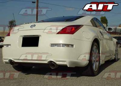 Nissan 350Z AIT VSI Style Rear Skirt - N3502HIVS1RS