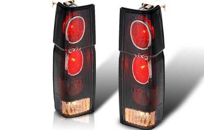 Nissan Pickup WinJet Altezza Taillight - Black & Smoke - WJ20-0041-05