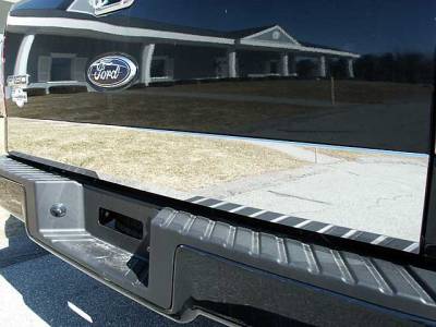 FORD F-150 2/4dr QAA Stainless 1pcs Tailgate Accent RT44308