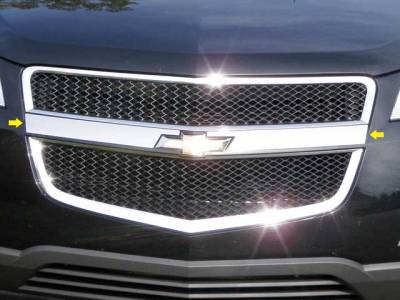 QAA - CHEVROLET TRAVERSE 4dr QAA Stainless 2pcs Grille Accent SG49165 - Image 1