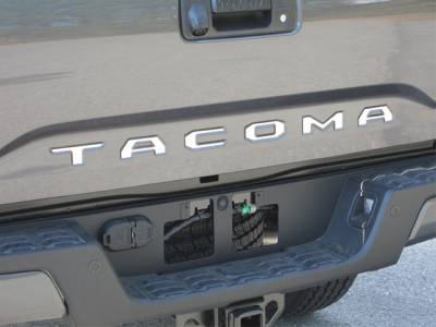 QAA - TOYOTA TACOMA 2/4dr QAA Stainless 6pcs Graphic/Logo/emblem SGR16175 - Image 1
