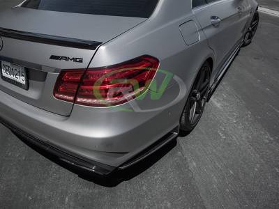 RW Carbon - Mercedes W212 E63 14+ CF Rear Bumper Splitters mercw21221 - Image 2