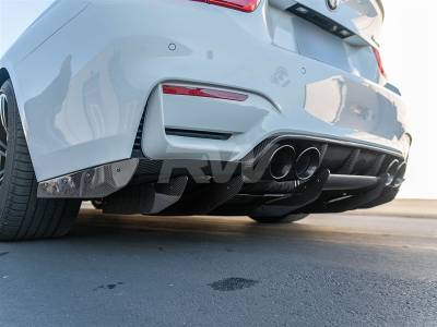 RW Carbon - BMW F8X M3/M4 Varis Style CF Diffuser+Undertray bmwf8x016 - Image 2