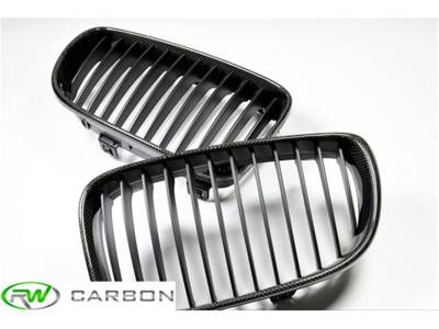 BMW E82 E88 Carbon Fiber Kidney Grilles bmwe82001