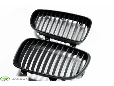 RW Carbon - BMW E82 E88 Matte Black Grilles bmwe82011 - Image 2