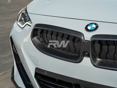 BMW G42 2-Series Carbon Fiber Grille Surrounds bmwg42010