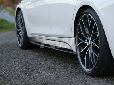 BMW F30 F31 Carbon Fiber Side Skirt Extensions bmwf30009